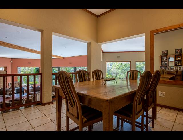 465M² BUILDING FOR SALE IN GLENVISTA